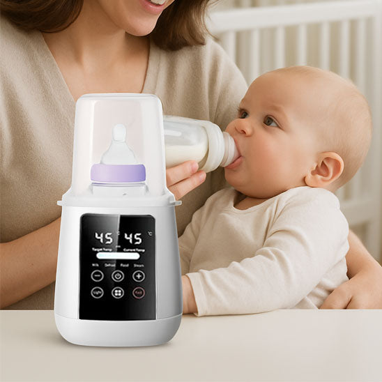 chauffe biberon bébé boit lait